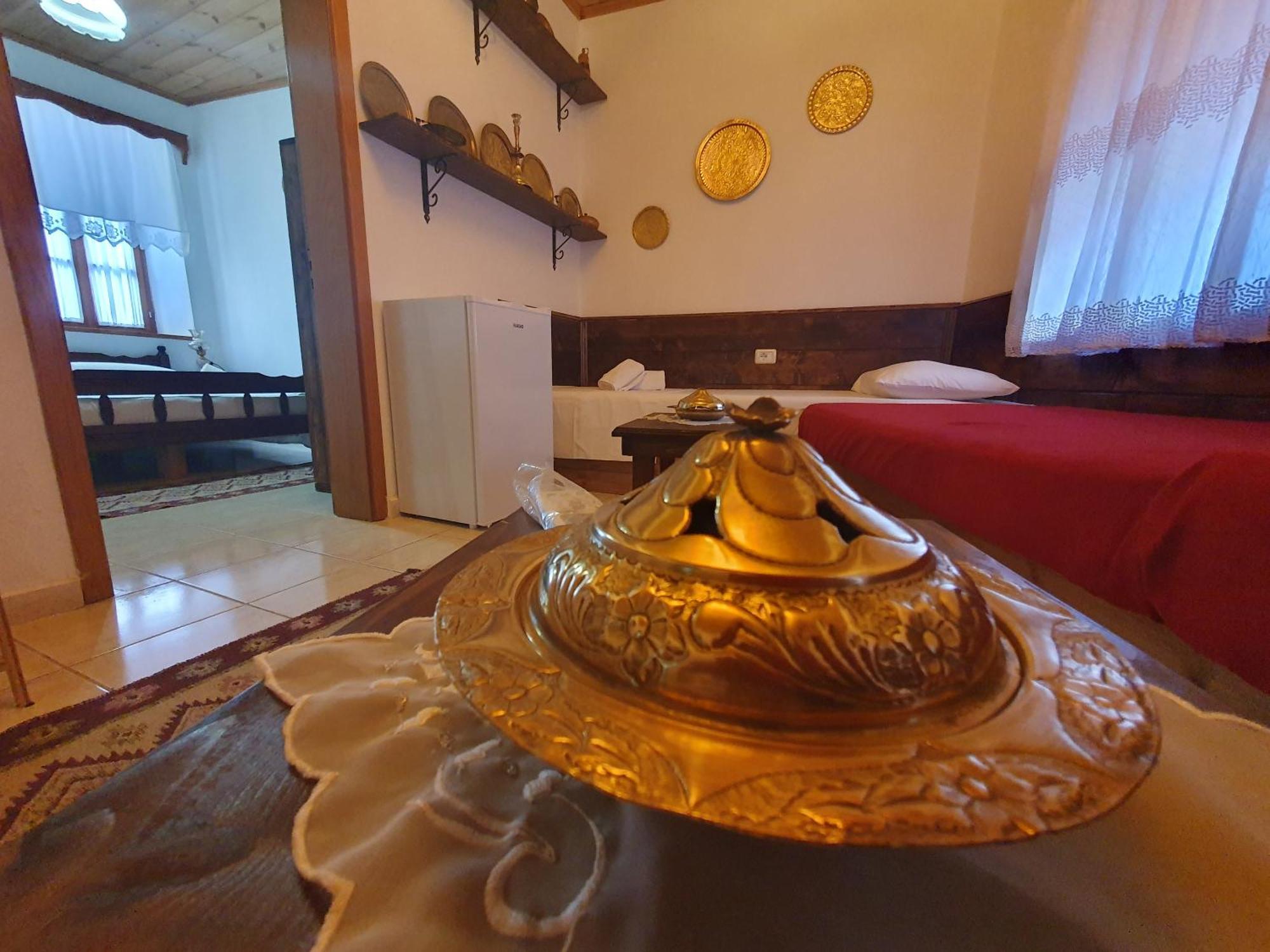 Santa Room-Old Bazaar Center-Gjirokastra Szoba fotó