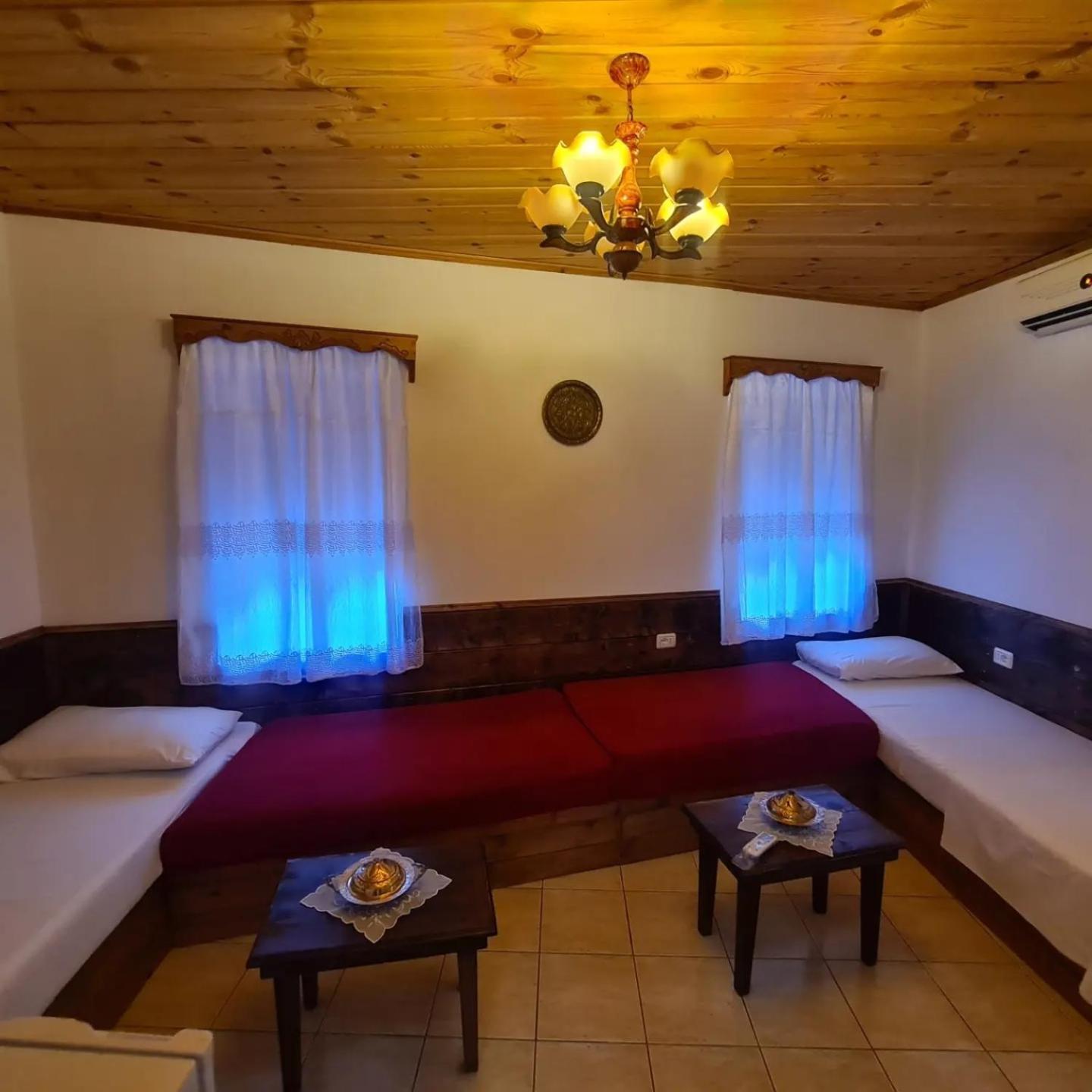 Santa Room-Old Bazaar Center-Gjirokastra Kültér fotó